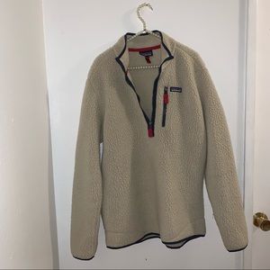 Patagonia men’s size large cream pullover